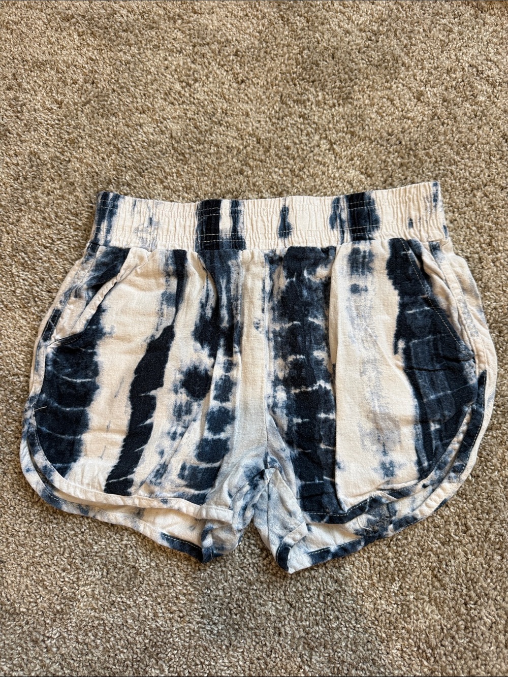 Rewash Black and Cream Tie-Dye Athletic Shorts